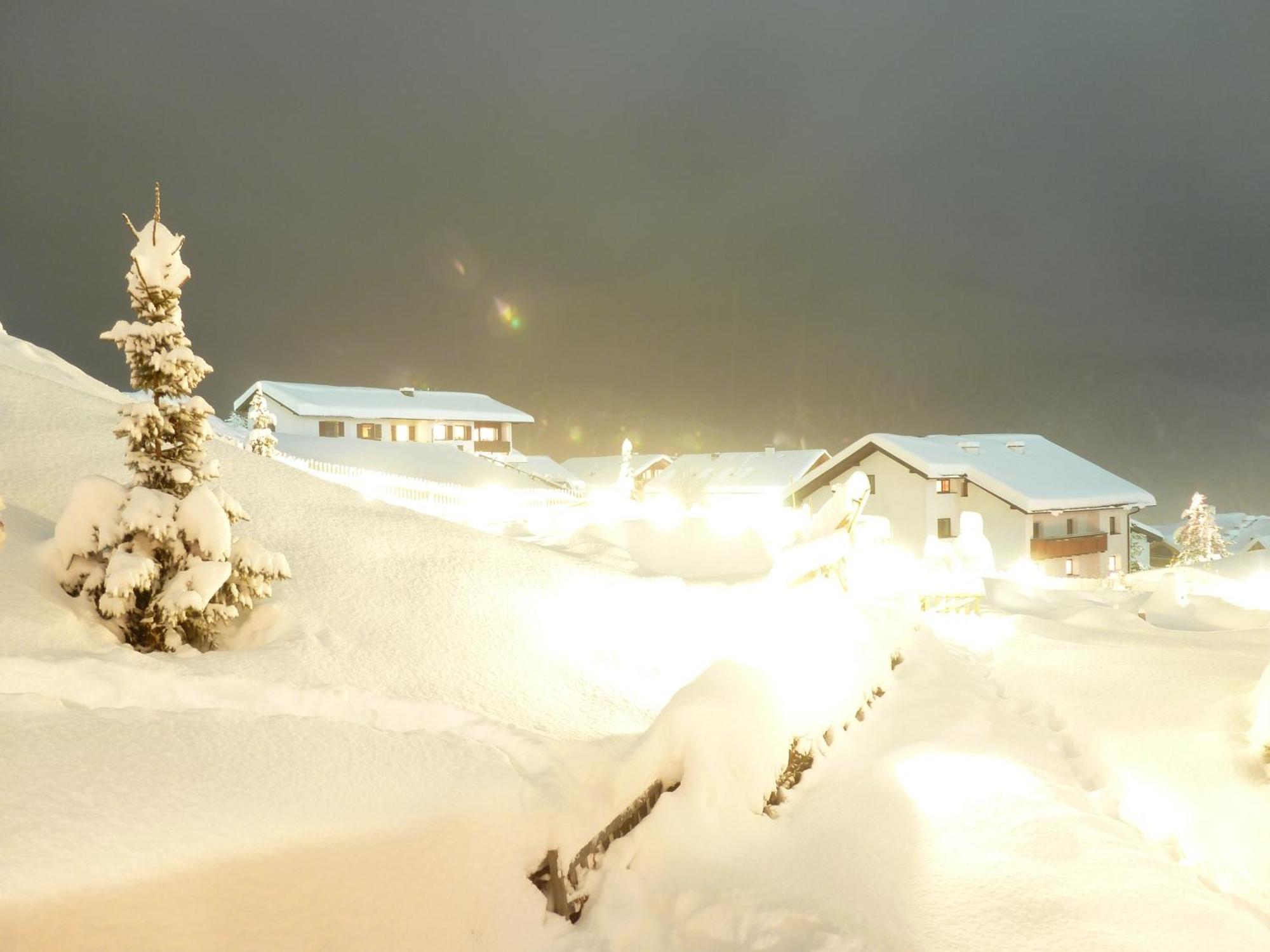 Hotel Garni Alpendiamant Fiss Extérieur photo