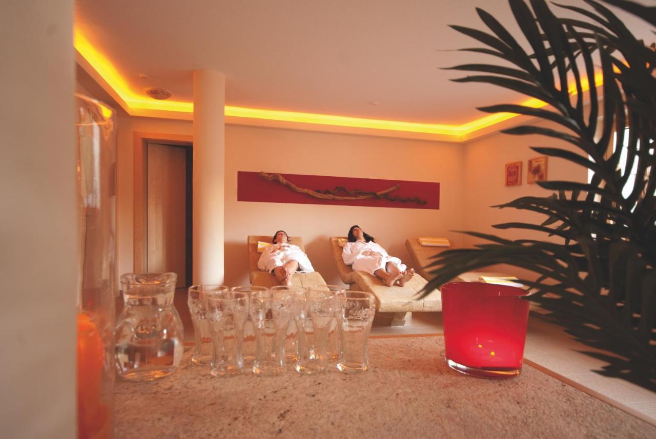 Hotel Garni Alpendiamant Fiss Extérieur photo