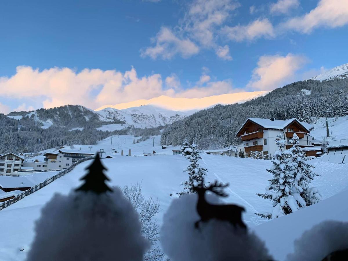 Hotel Garni Alpendiamant Fiss Extérieur photo